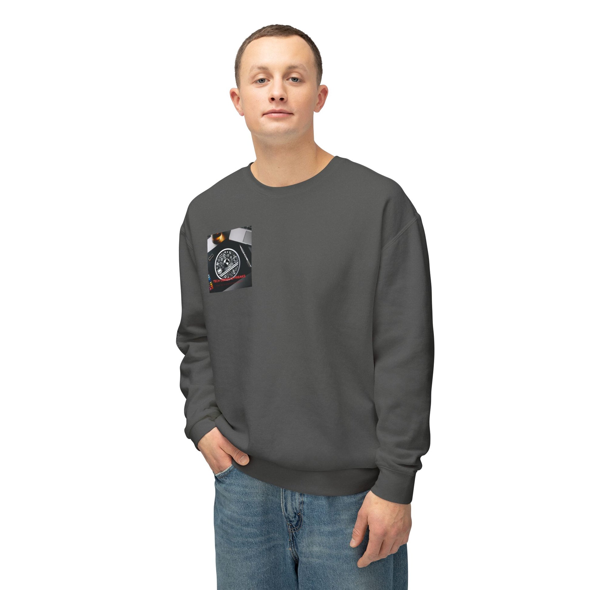 Unisex Lightweight Crewneck Sweatshirt - Tech genius & freaks