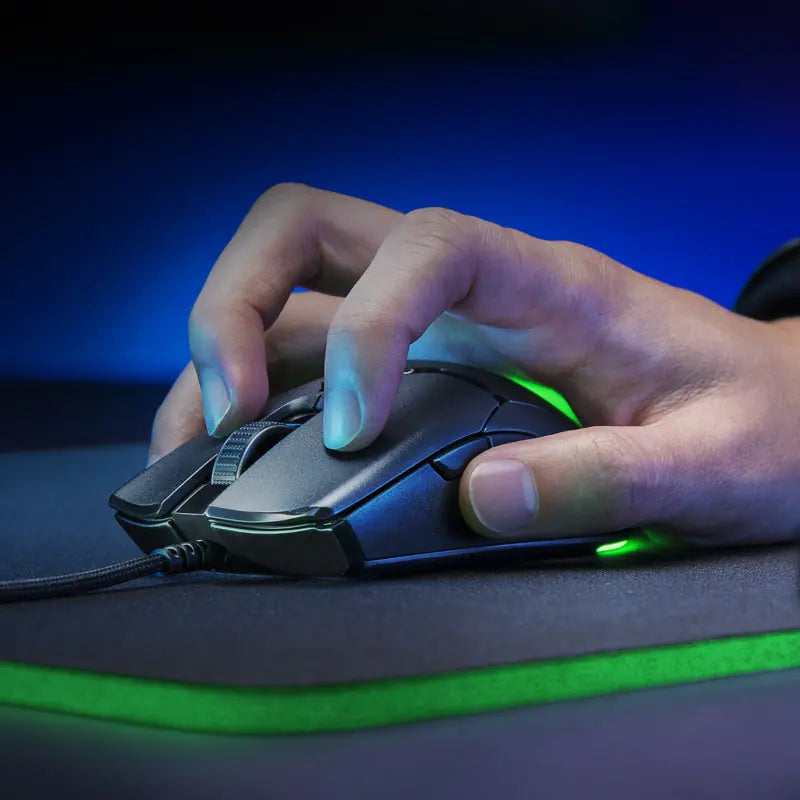 Razer Elite Gaming Mouse - Tech genius & freaks