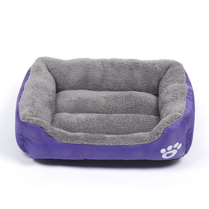 New, soft, and cozy fleece pet bed. Waterproof bottom. Suitable for small, medium & large pets. Keeps pets warm. - Tech genius & freaks