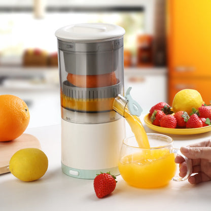 Portable USB - rechargeable slow juicer for oranges, lemons & other fruits. A handy electric blender for home kitchens. - Tech genius & freaks