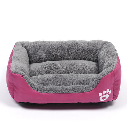 New, soft, and cozy fleece pet bed. Waterproof bottom. Suitable for small, medium & large pets. Keeps pets warm. - Tech genius & freaks