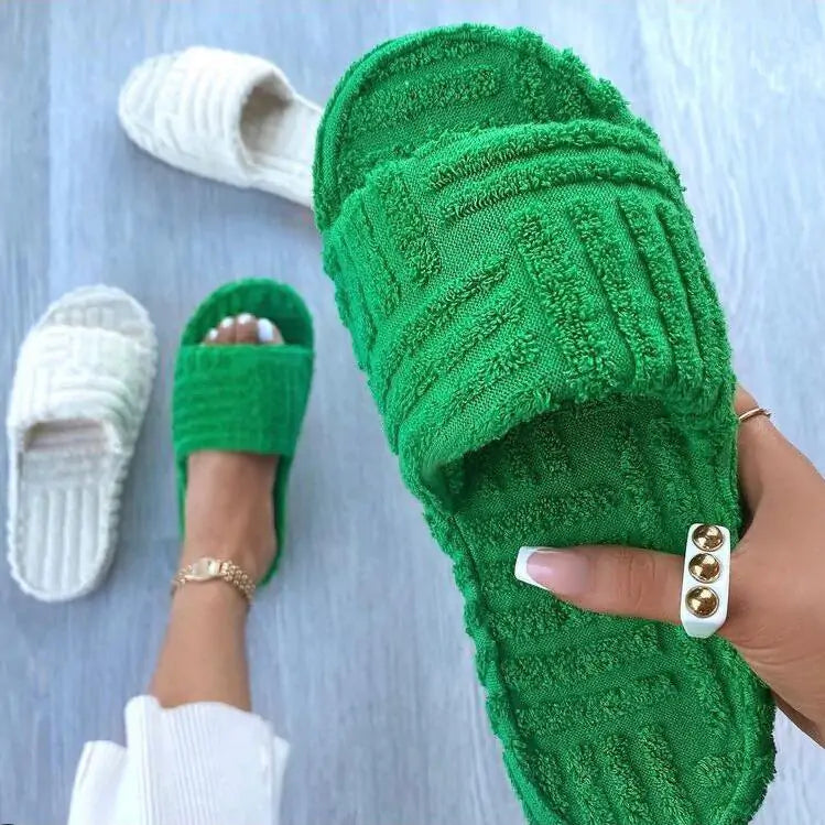 Ladies' Plush Casual Slippers - Tech genius & freaks