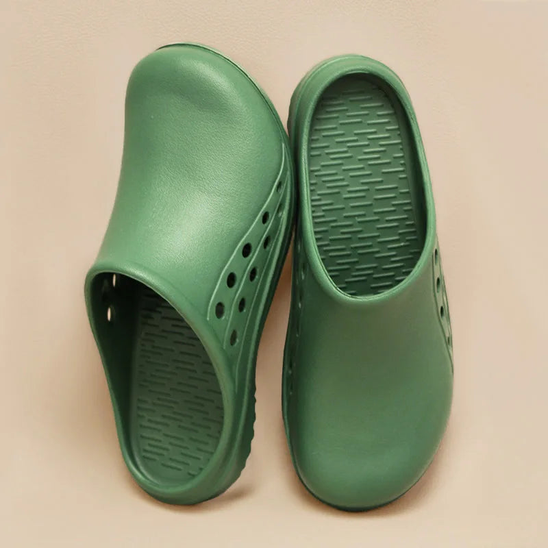 New Medicos Shoes Light Weight Scrub Clogs Non-slip Hospital Nurse Shoes Step-in Garden Water Yard Clogs Women Outdoor Slippers - Tech genius & freaks