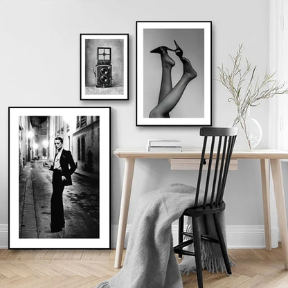 Nordic Classic Retro Wall Art Sexy Woman Shoes Phonograph Black And White HD Oil On Canvas Posters And Prints Home Decor Gifts - Tech genius & freaks