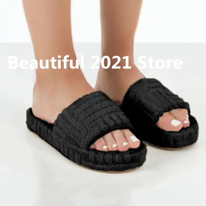 Ladies' Plush Casual Slippers - Tech genius & freaks