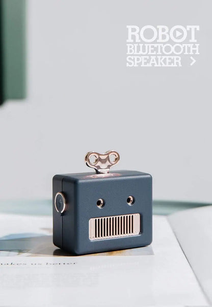 TinyTunes Robot Speaker - Tech genius & freaks